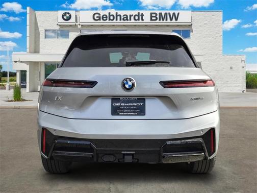 2026 BMW iX xDrive45