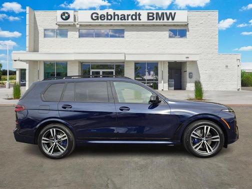 2026 BMW X7 M60i