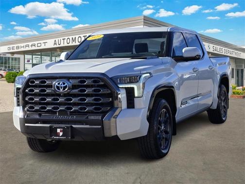 2023 Toyota Tundra Hybrid Platinum