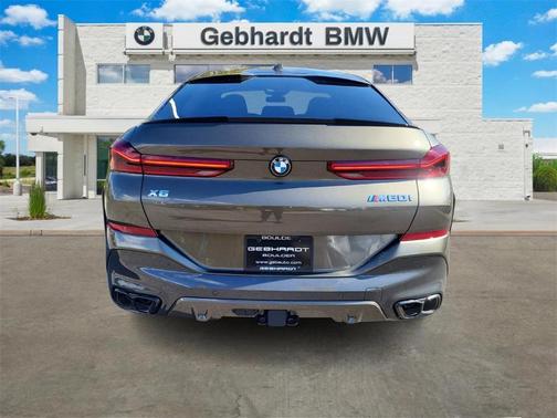 2026 BMW X6 M60i