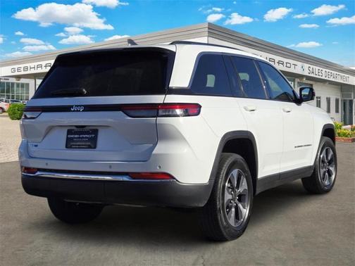 2022 Jeep Grand Cherokee 4xe Base