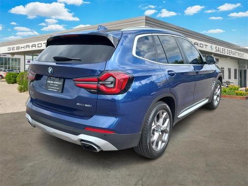 2023 BMW X3 xDrive30i