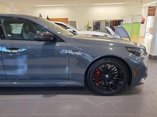 2026 BMW M5 Base
