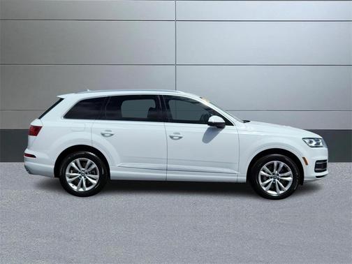 2019 Audi Q7 55 Premium
