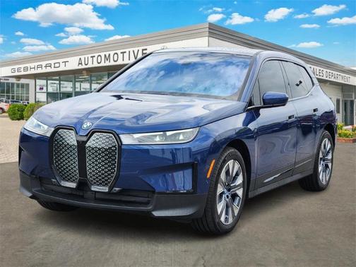 2025 BMW iX xDrive50