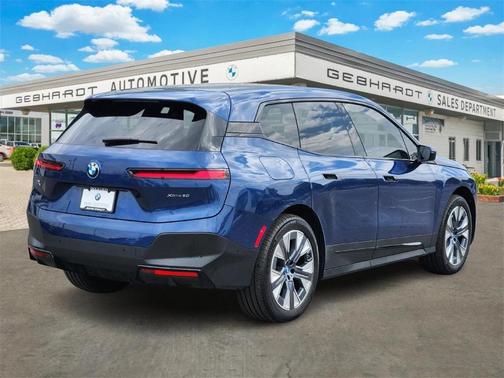 2025 BMW iX xDrive50