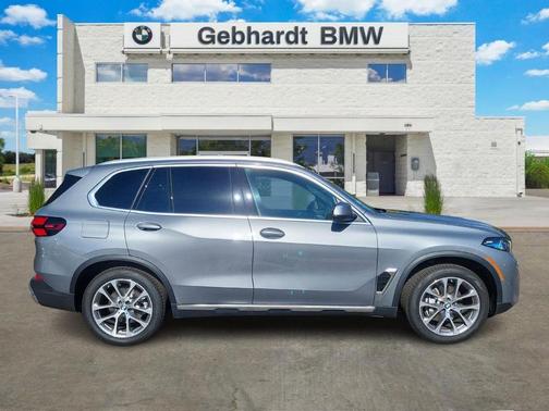 Gray Metallic 2026 BMW X5 xDrive40i