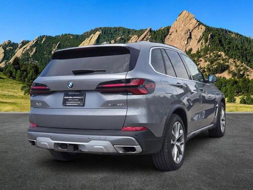 Gray Metallic 2026 BMW X5 xDrive40i