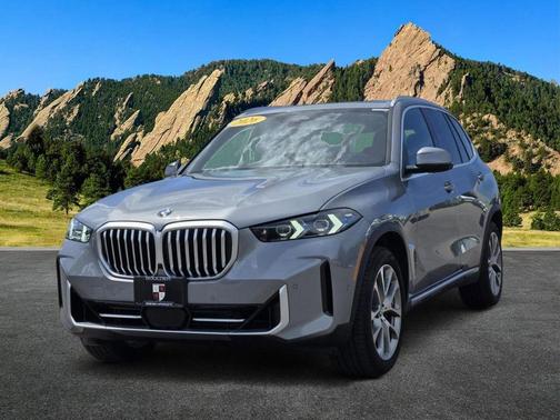 Gray Metallic 2026 BMW X5 xDrive40i