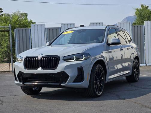 Brooklyn Gray Metallic 2024 BMW X3 xDrive30i