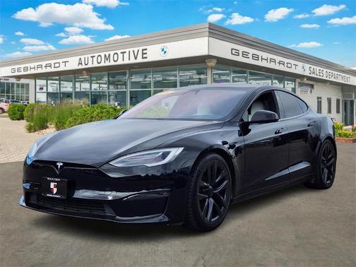 2022 Tesla Model S Plaid