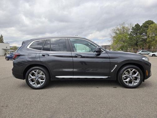 Dark Graphite Metallic 2023 BMW X3 xDrive30i