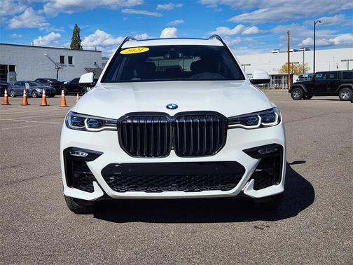 2021 BMW X7 M50i