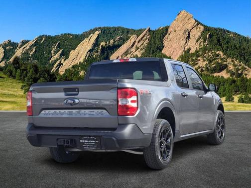 Gray Metallic 2024 Ford Maverick XLT