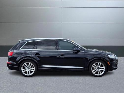 2017 Audi Q7 3.0T Prestige