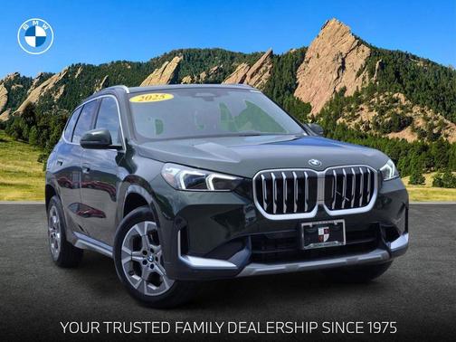 San Remo Green Metallic 2025 BMW X1 xDrive28i