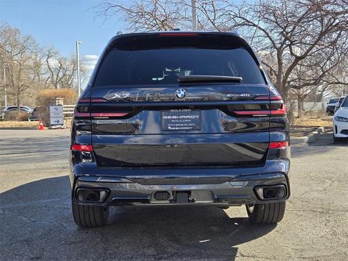 2026 BMW X7 xDrive40i