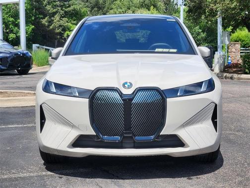 2026 BMW iX xDrive45