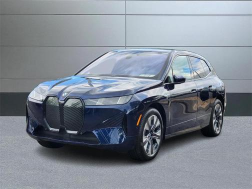 2026 BMW iX xDrive45