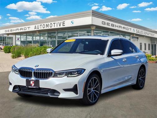 2019 BMW 330 i xDrive
