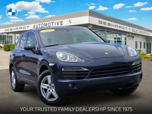 Dark Blue Metallic 2012 Porsche Cayenne S