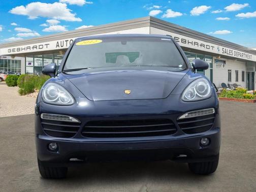 Dark Blue Metallic 2012 Porsche Cayenne S