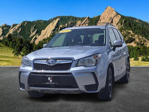 Ice Silver Metallic 2016 Subaru Forester 2.0XT Premium