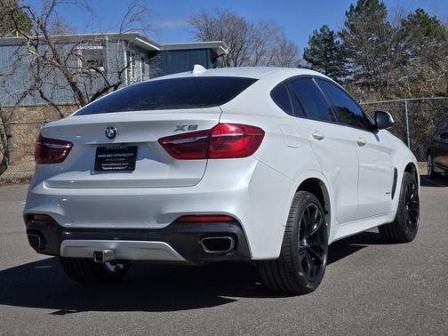 2018 BMW X6 xDrive50i