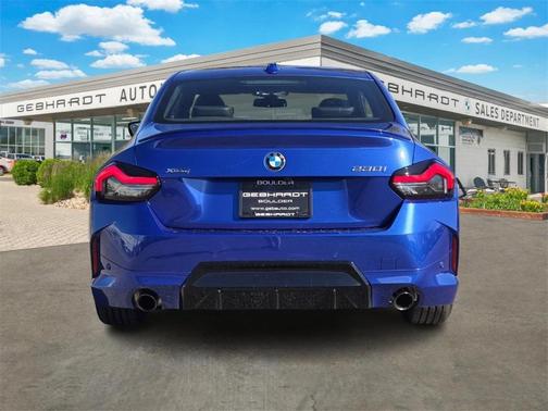 2025 BMW 230 i xDrive