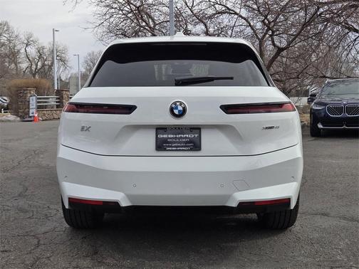 2026 BMW iX xDrive45