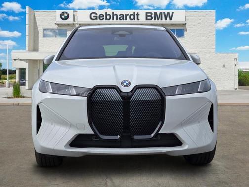 2026 BMW iX xDrive45