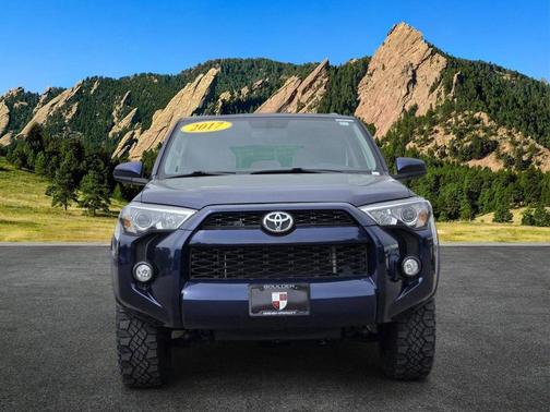 Nautical Blue Metallic 2017 Toyota 4Runner SR5