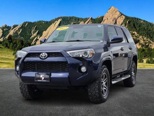 Nautical Blue Metallic 2017 Toyota 4Runner SR5