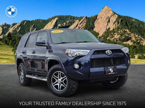 Nautical Blue Metallic 2017 Toyota 4Runner SR5