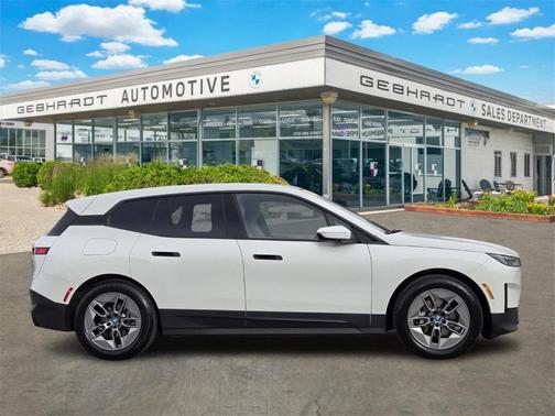 2023 BMW iX xDrive50