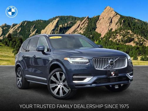 Denim Blue Metallic 2025 Volvo XC90 Plug-In Hybrid T8 Ultra 7-Seater