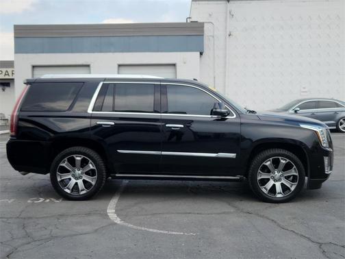 2018 Cadillac Escalade Premium Luxury