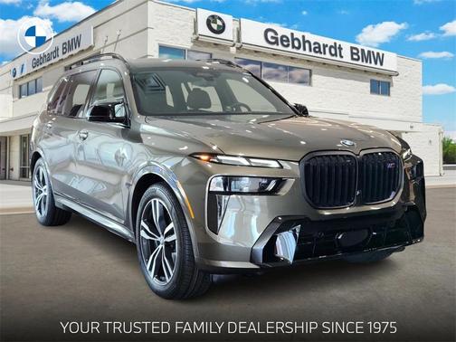 2025 BMW X7 M60i