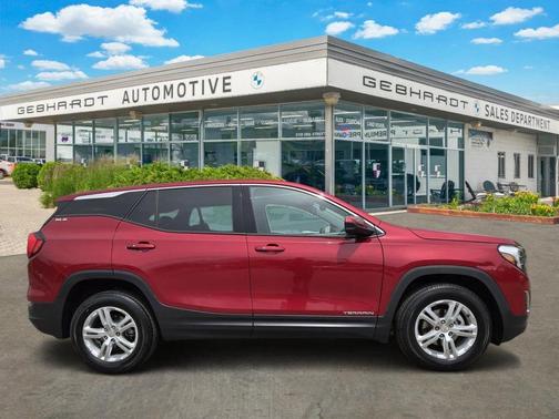 Red Quartz Tintcoat 2020 GMC Terrain SLE