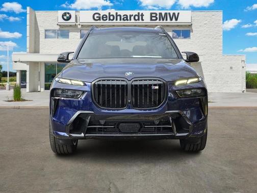 2026 BMW X7 M60i