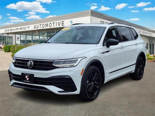 2022 Volkswagen Tiguan 2.0T SE R-Line Black