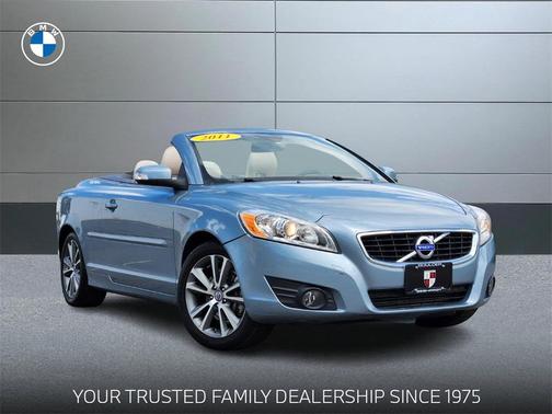 2011 Volvo C70 T5