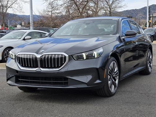 2026 BMW 530 i xDrive