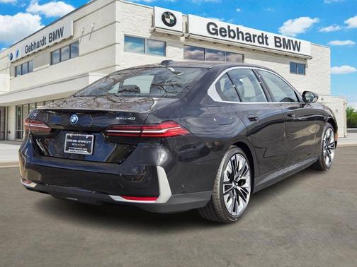 2026 BMW i5 xDrive40