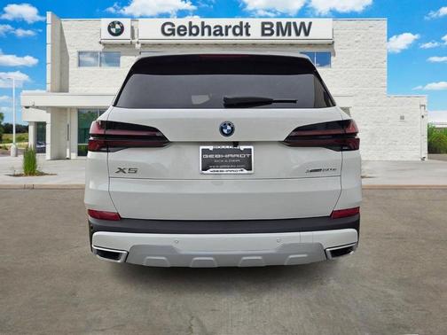 2026 BMW X5 PHEV xDrive50e