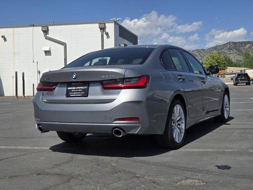Skyscraper Gray Metallic 2023 BMW 330 i xDrive