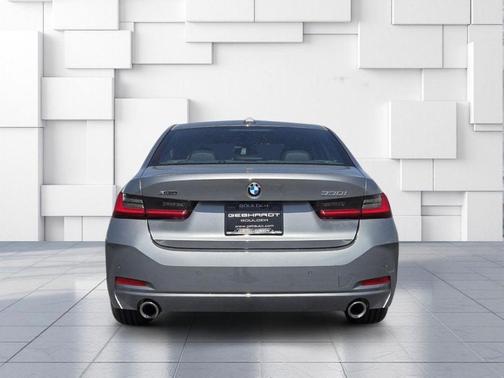 Skyscraper Gray Metallic 2023 BMW 330 i xDrive