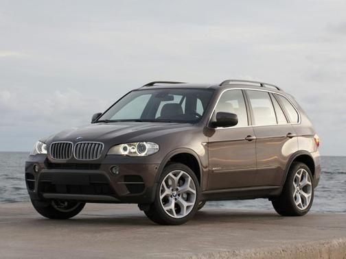 Deep Sea Blue Metallic 2013 BMW X5 xDrive50i