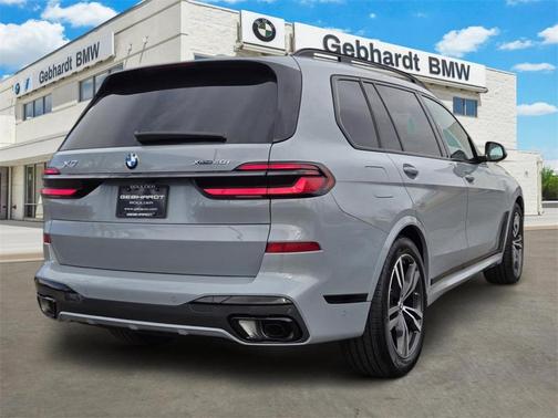 2026 BMW X7 xDrive40i