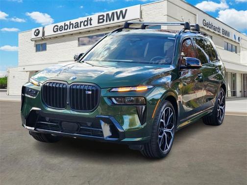 2025 BMW X7 M60i